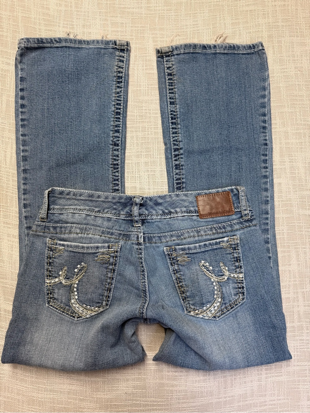 Maurices Size 5/6 Short Low Rise Flare Jeans Y2K Distressed
